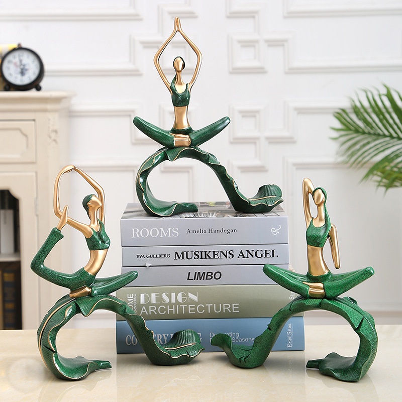 Nordic Yoga Girl Living Small  - Home Gym Yoga Room recensione e prezzo