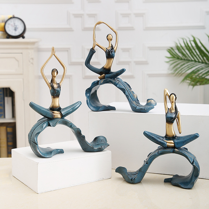 Nordic Yoga Girl Living Small  - Home Gym Yoga Room recensione e prezzo