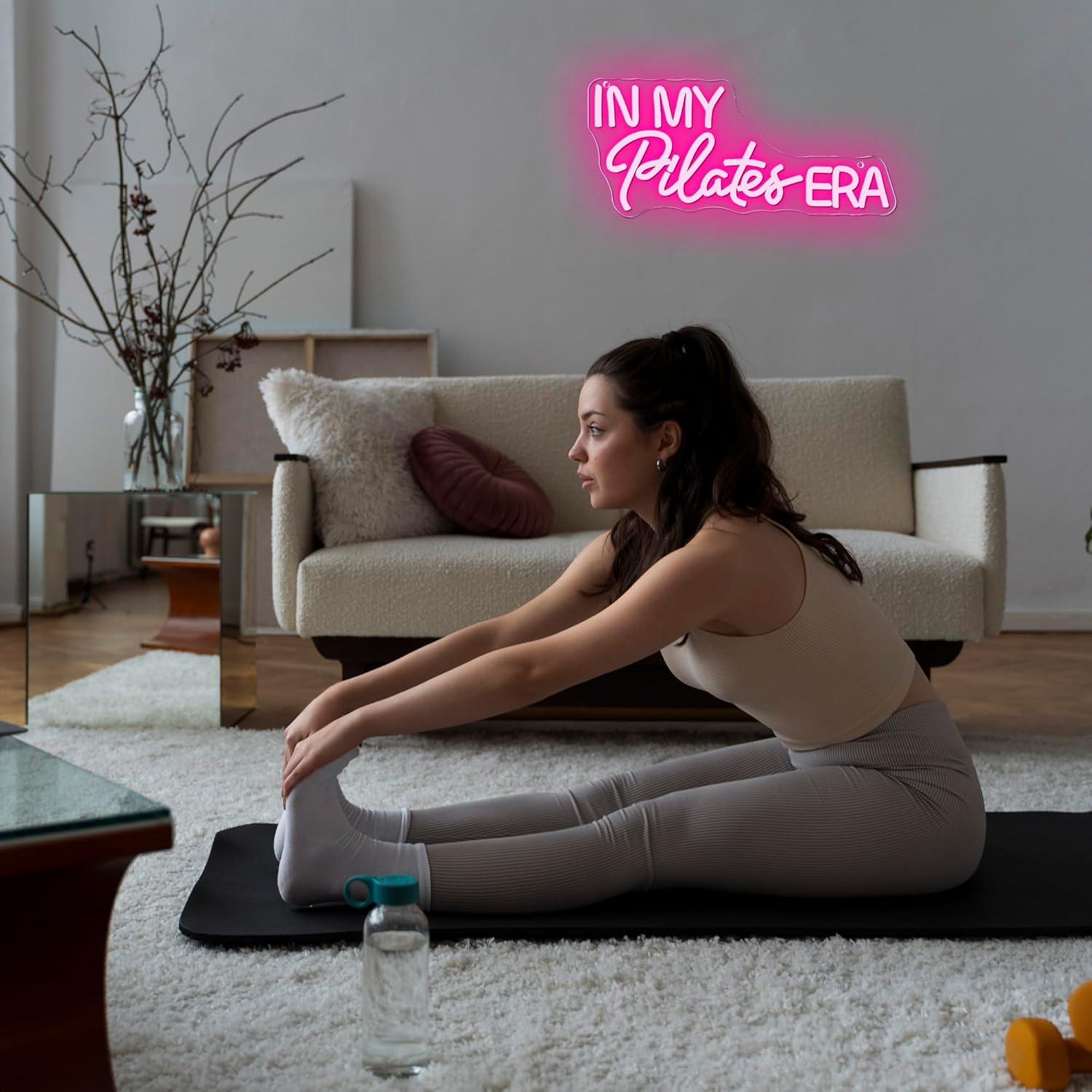 In My Pilates Era Neon Sign Di - Home Gym Yoga Room recensione e prezzo