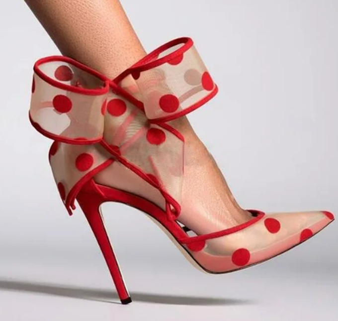 Polka Dot Bow Pumps Red Mesh P - Ankle Strap Attachment recensione e prezzo