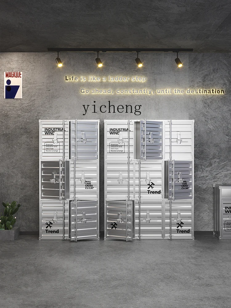 Gym Wardrobe Industrial Style  - Home Gym Minimalist recensione e prezzo